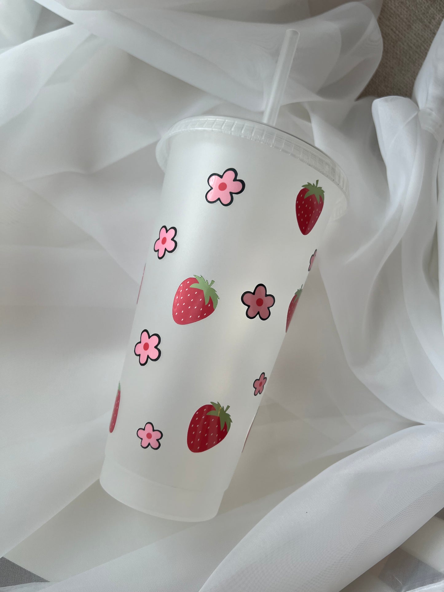 strawberry 16 oz tumbler