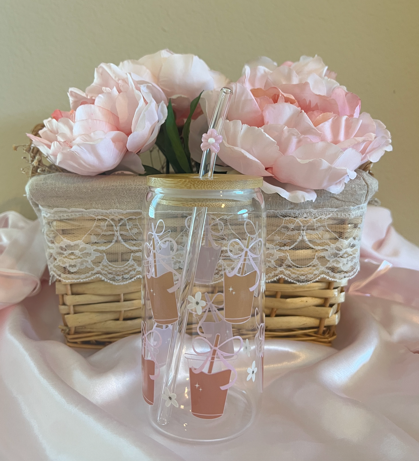 iced coffee and bows glass cup