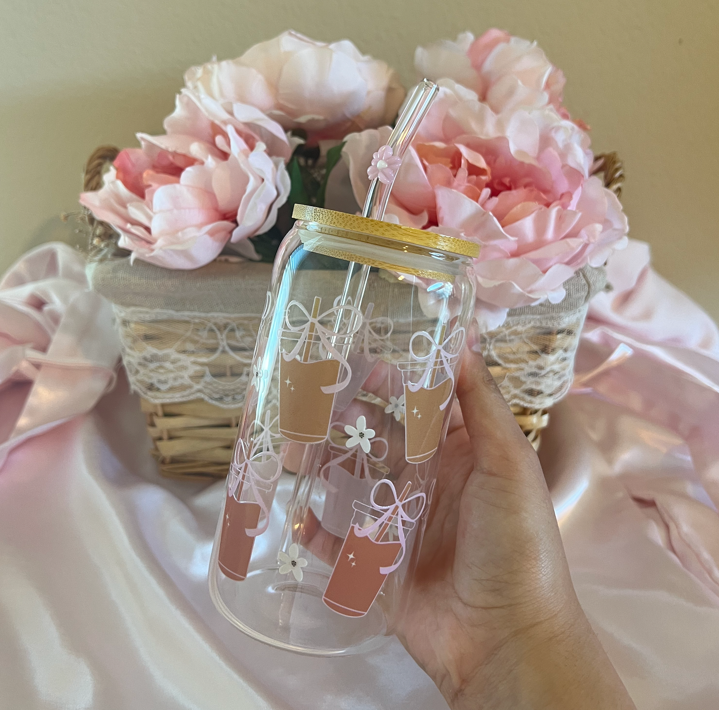 iced coffee and bows glass cup